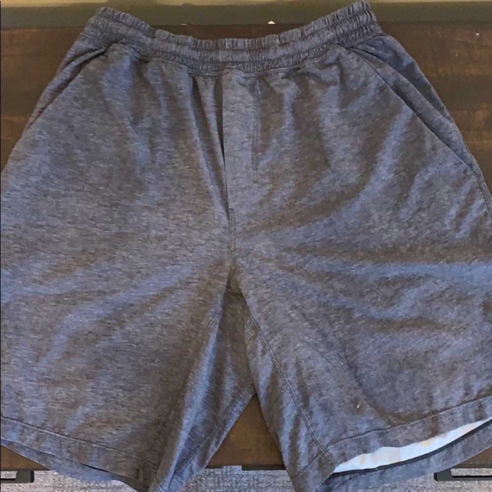 Lululemon Pacebreaker Short 9” Grey (M) - Picture 1 of 2